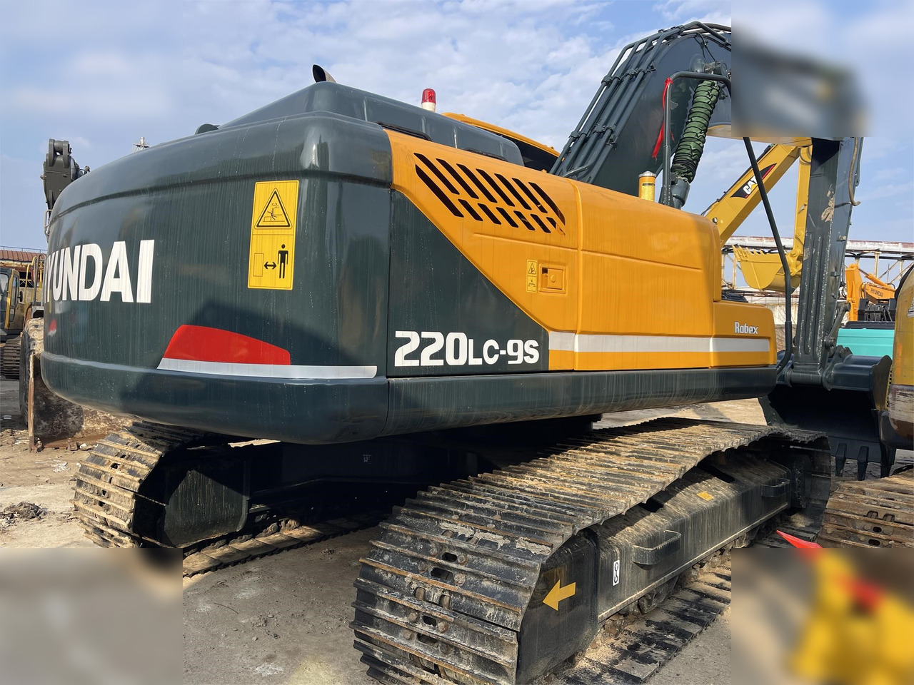 HYUNDAI ROBEX 220 LC-9S - Верижен багер: снимка 3 HYUNDAI ROBEX 220 LC-9S - Верижен багер: снимка 3