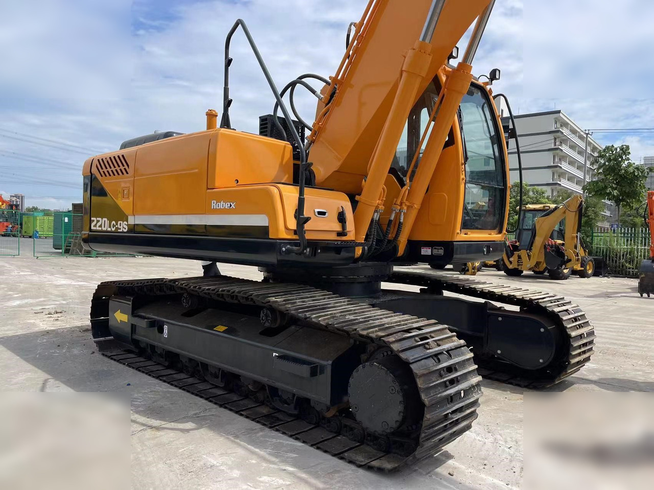 HYUNDAI ROBEX 220 LC-9S - Верижен багер: снимка 3 HYUNDAI ROBEX 220 LC-9S - Верижен багер: снимка 3