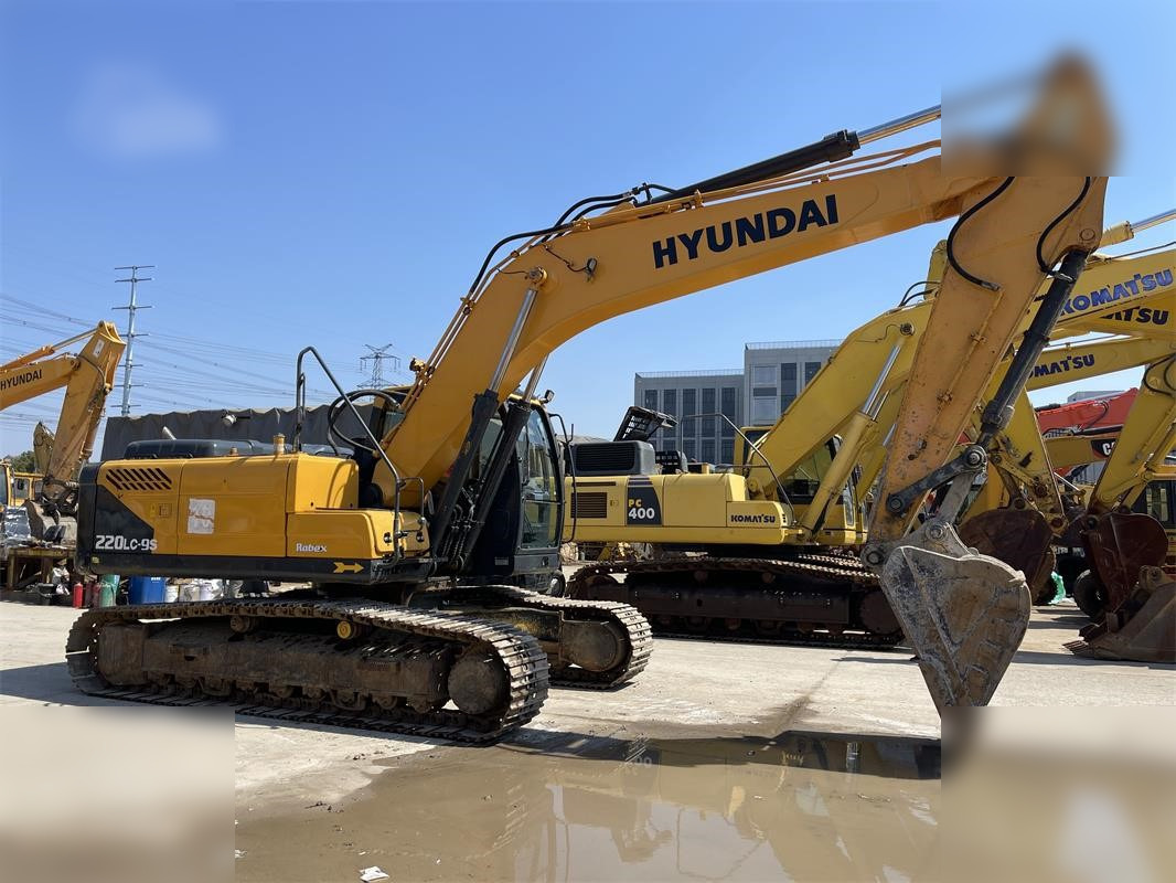 HYUNDAI ROBEX 220 LC-9S - Верижен багер: снимка 3 HYUNDAI ROBEX 220 LC-9S - Верижен багер: снимка 3