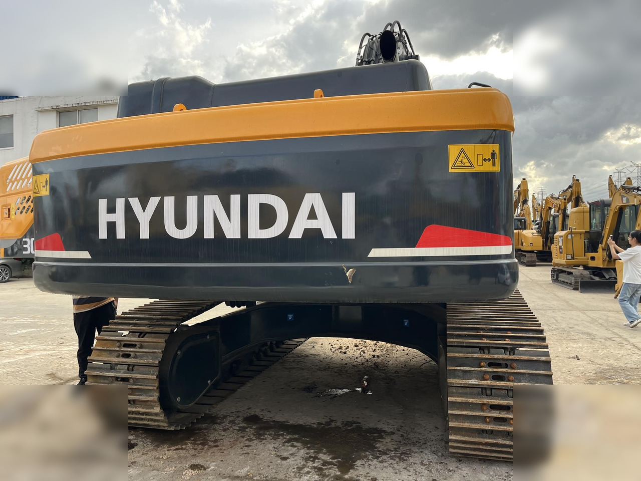 HYUNDAI ROBEX 300 LC-9 - Верижен багер: снимка 3 HYUNDAI ROBEX 300 LC-9 - Верижен багер: снимка 3