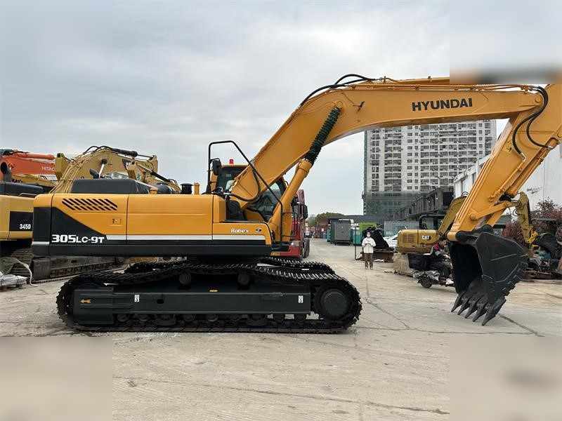 HYUNDAI ROBEX 305 LC-9T - Верижен багер: снимка 2 HYUNDAI ROBEX 305 LC-9T - Верижен багер: снимка 2