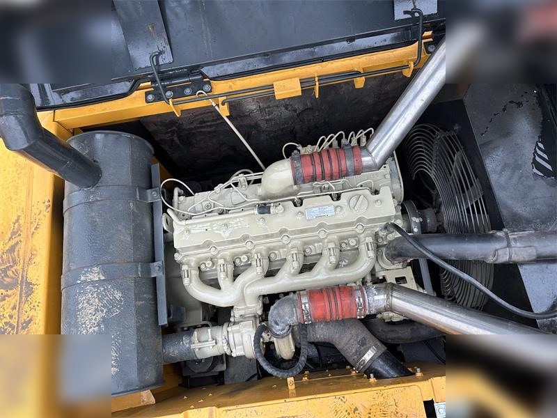 Верижен багер HYUNDAI ROBEX 305 LC-9T: снимка 13