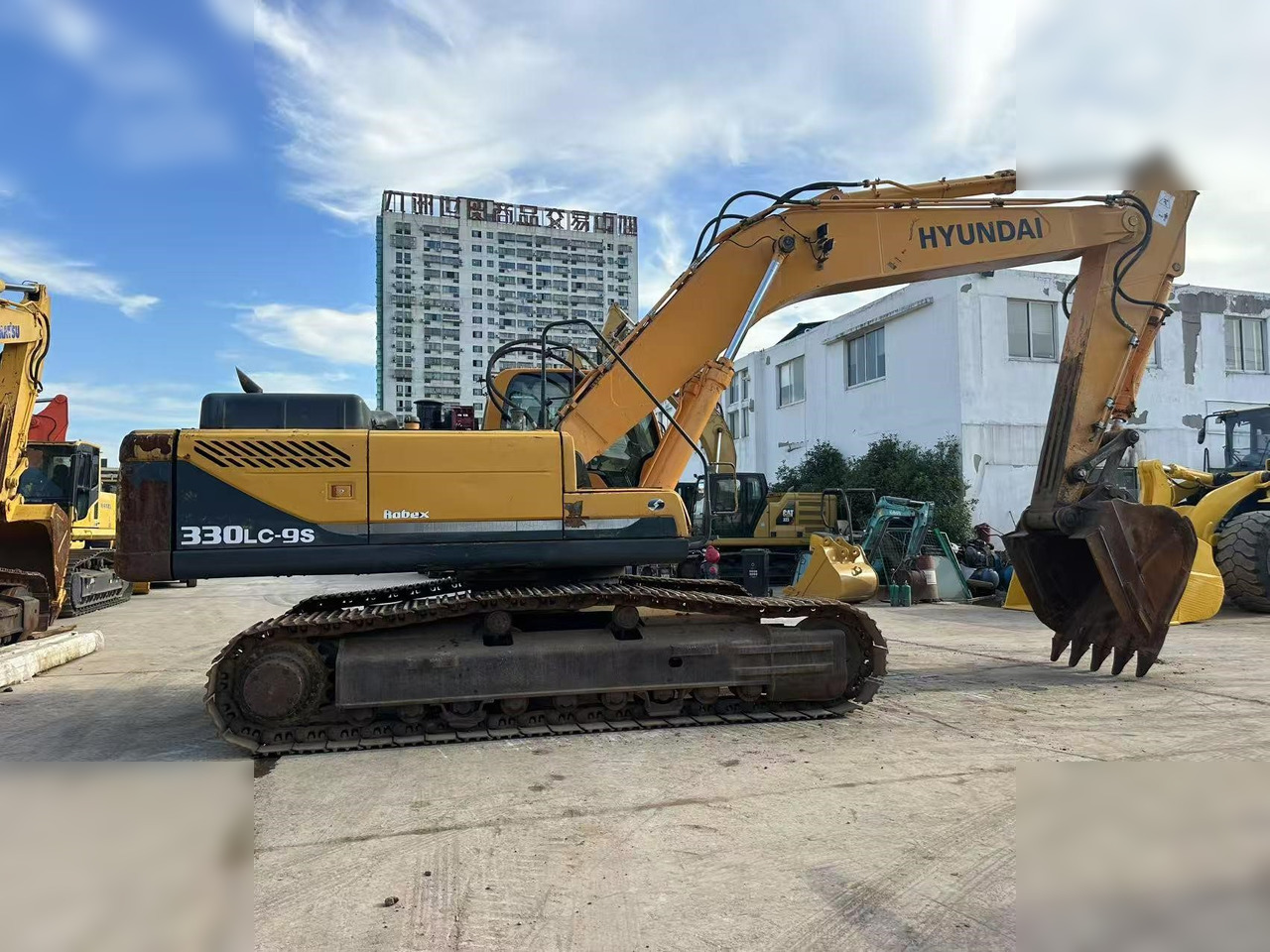 HYUNDAI ROBEX 330 LC-9S - Верижен багер: снимка 2 HYUNDAI ROBEX 330 LC-9S - Верижен багер: снимка 2