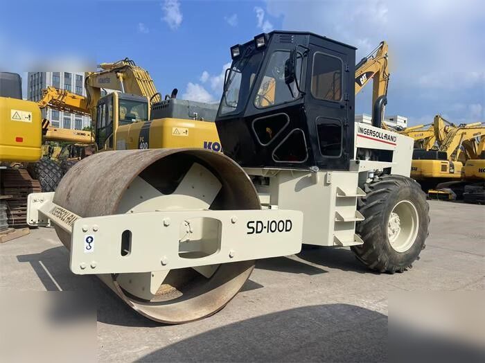 INGERSOLL-RAND SD100 - Валяк: снимка 2 INGERSOLL-RAND SD100 - Валяк: снимка 2