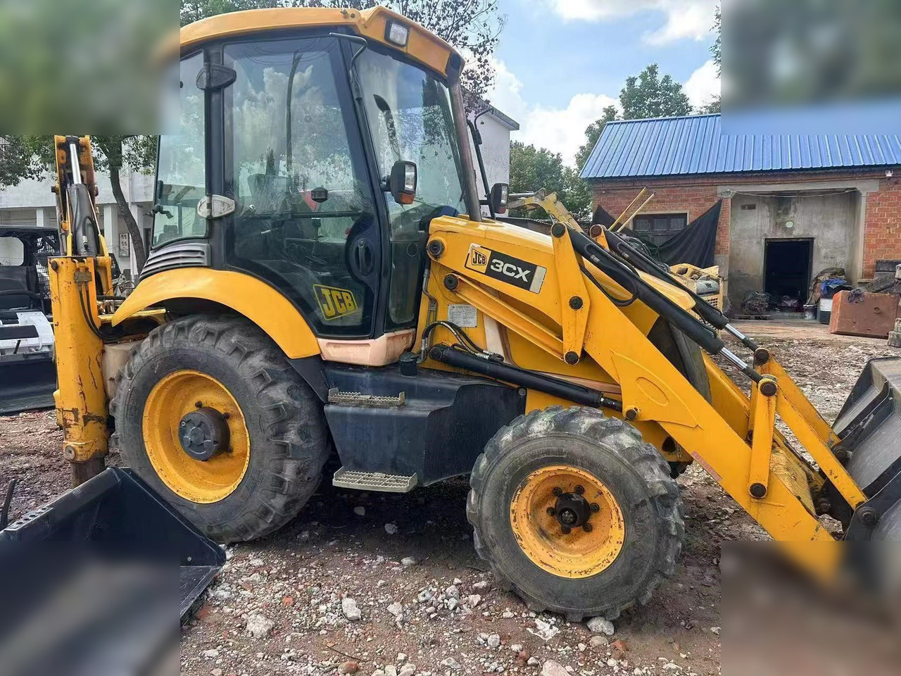 JCB 3CX - Багер-товарач: снимка 4 JCB 3CX - Багер-товарач: снимка 4