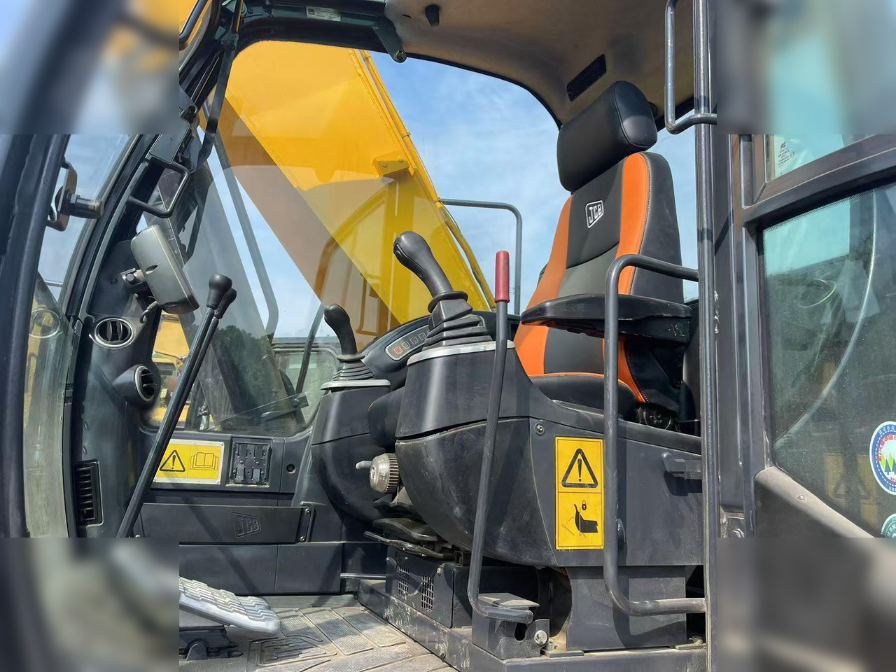 JCB JS220 LC - Верижен багер: снимка 5 JCB JS220 LC - Верижен багер: снимка 5
