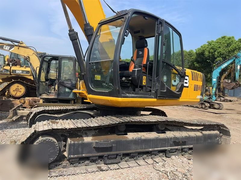 JCB JS220 LC - Верижен багер: снимка 4 JCB JS220 LC - Верижен багер: снимка 4