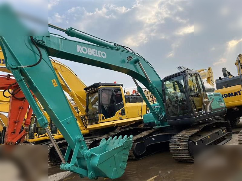 KOBELCO SK200-8 - Верижен багер: снимка 1 KOBELCO SK200-8 - Верижен багер: снимка 1