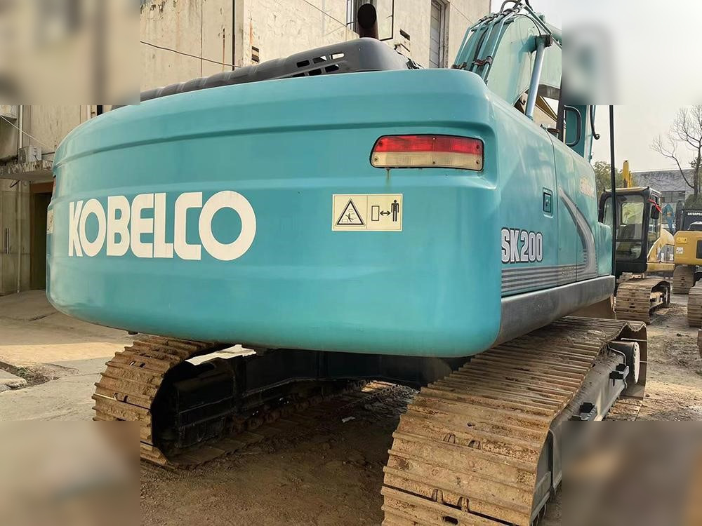 KOBELCO SK200-8 - Верижен багер: снимка 5 KOBELCO SK200-8 - Верижен багер: снимка 5