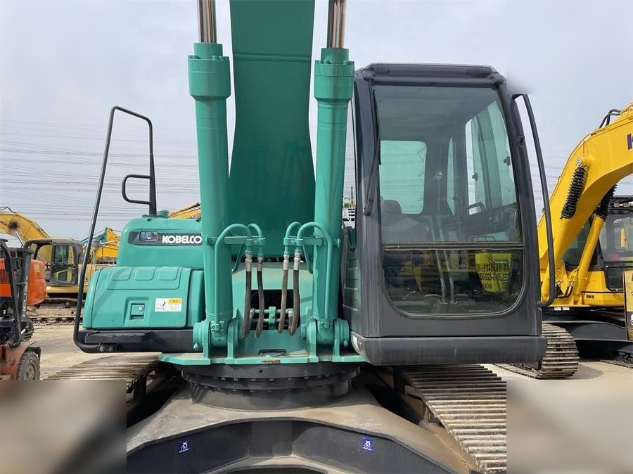 KOBELCO SK210-8 - Верижен багер: снимка 3 KOBELCO SK210-8 - Верижен багер: снимка 3