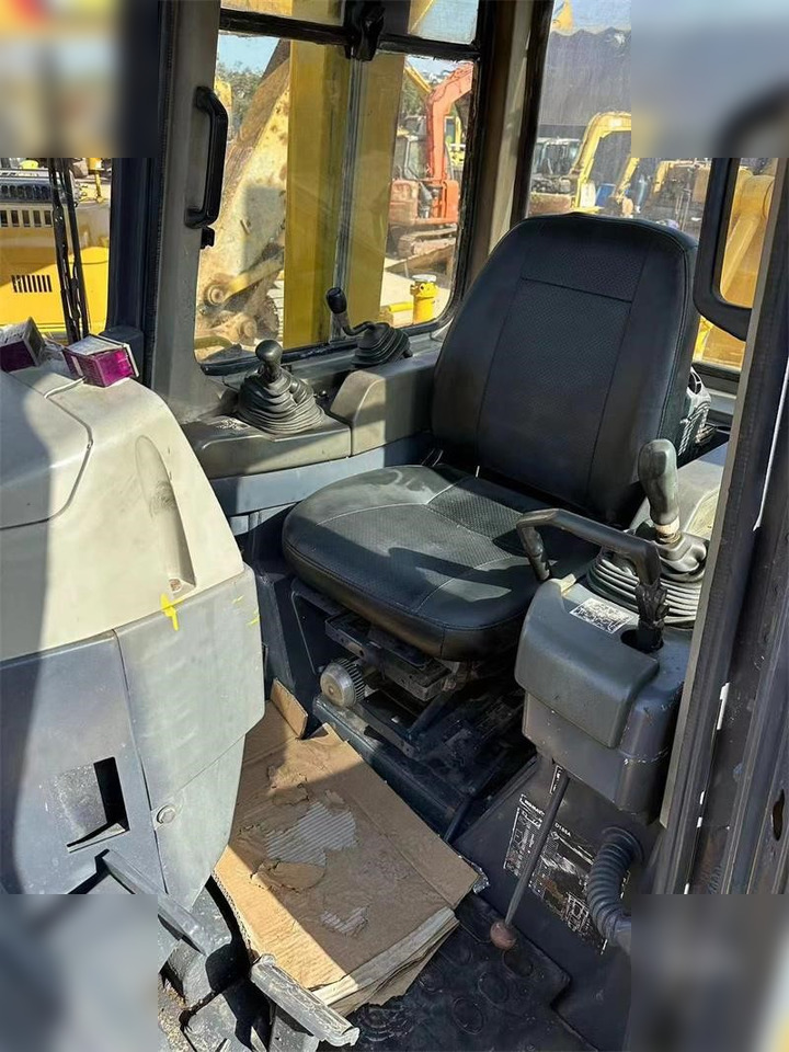 KOMATSU D155AX-5 - Булдозер: снимка 5 KOMATSU D155AX-5 - Булдозер: снимка 5