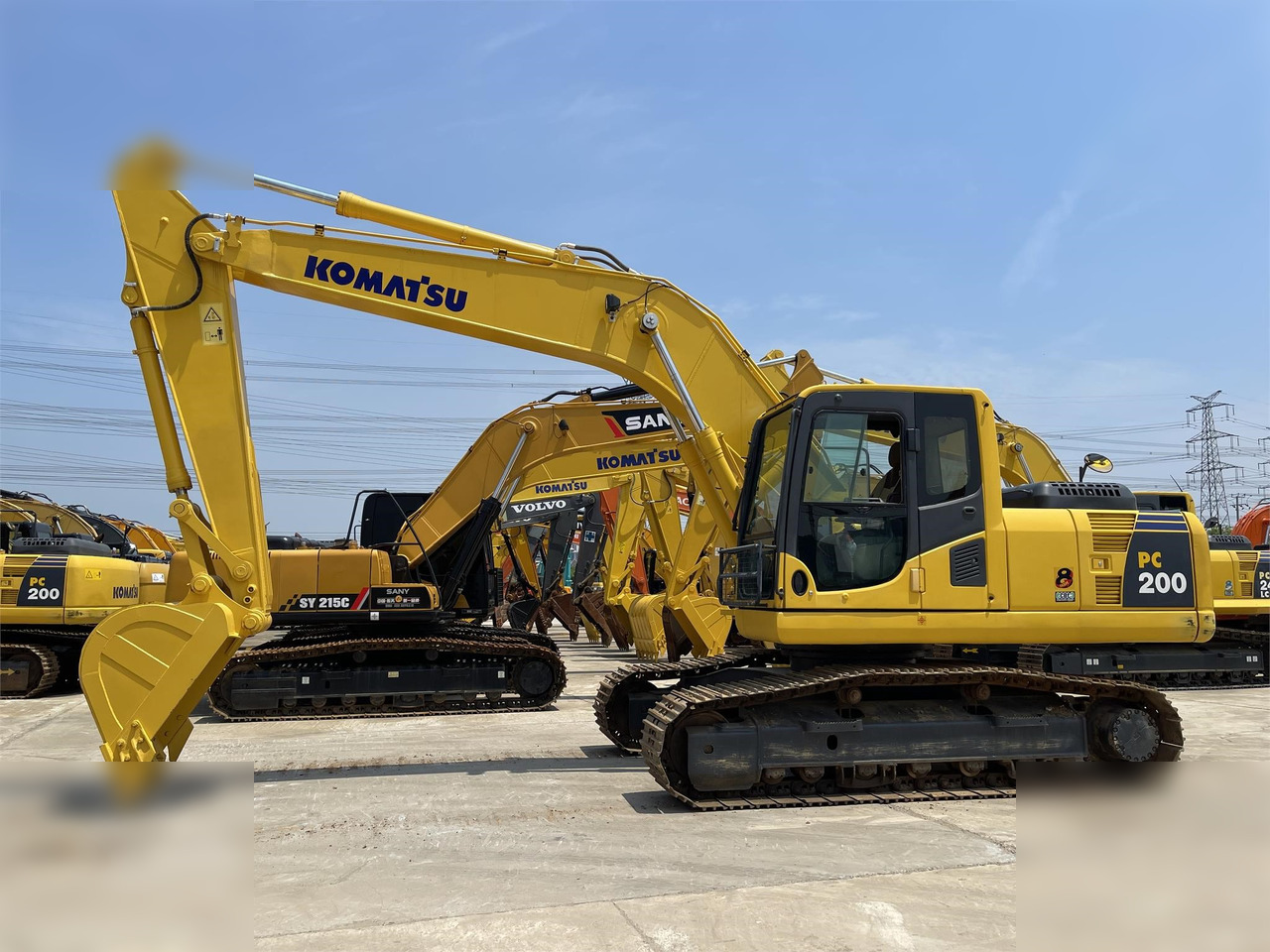 KOMATSU PC200-8 - Верижен багер: снимка 2 KOMATSU PC200-8 - Верижен багер: снимка 2