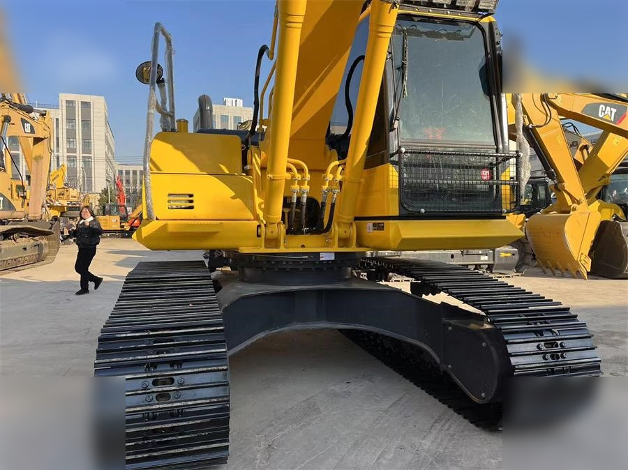 KOMATSU PC200-8 - Верижен багер: снимка 5 KOMATSU PC200-8 - Верижен багер: снимка 5