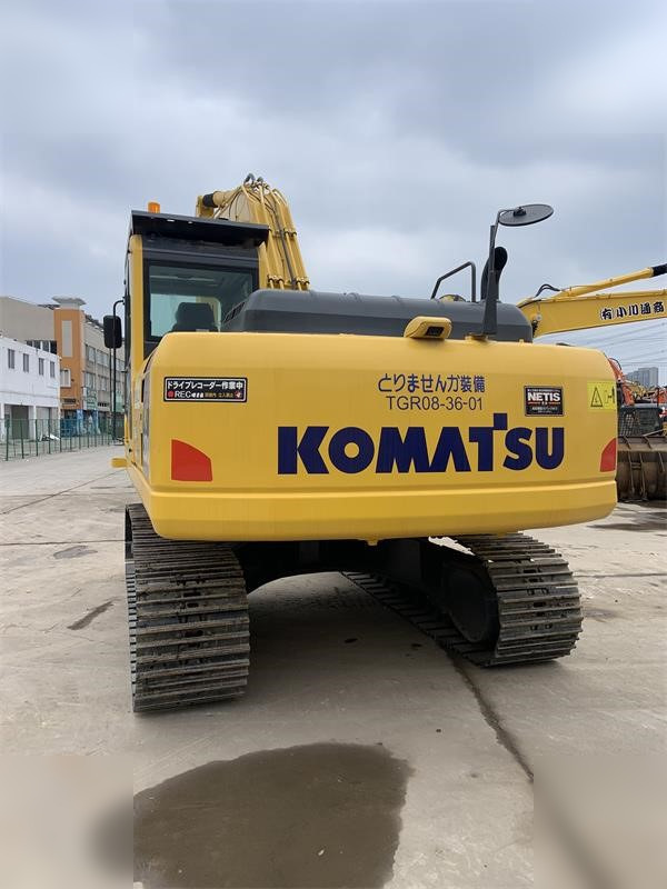KOMATSU PC200-8 - Верижен багер: снимка 3 KOMATSU PC200-8 - Верижен багер: снимка 3