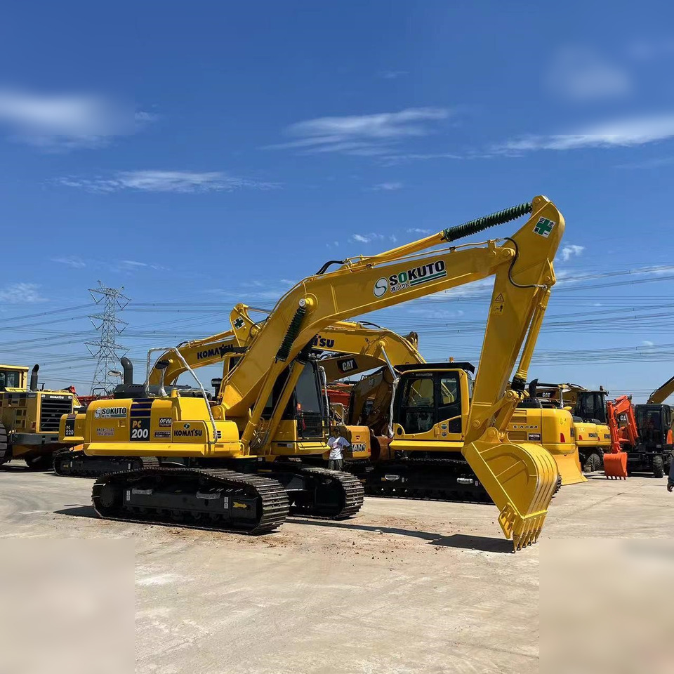 KOMATSU PC200-8 - Верижен багер: снимка 1 KOMATSU PC200-8 - Верижен багер: снимка 1