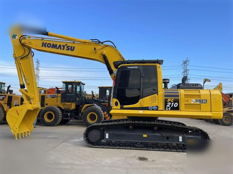 KOMATSU PC210 LC-8 - Верижен багер: снимка 1 KOMATSU PC210 LC-8 - Верижен багер: снимка 1