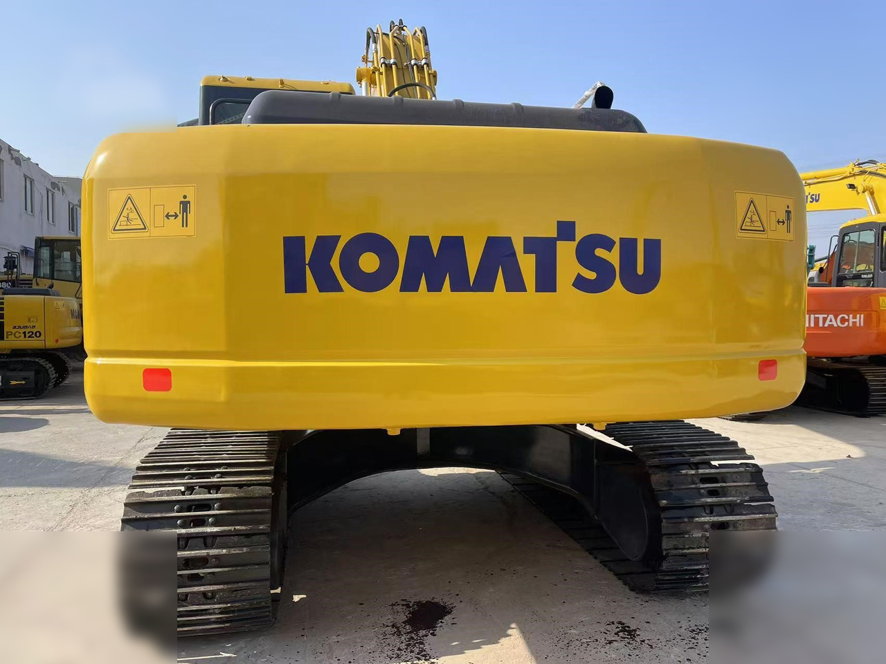 KOMATSU PC220-7 - Верижен багер: снимка 3 KOMATSU PC220-7 - Верижен багер: снимка 3