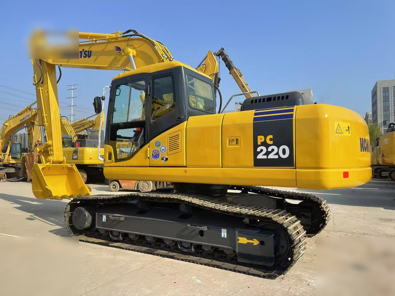 KOMATSU PC220-7 - Верижен багер: снимка 4 KOMATSU PC220-7 - Верижен багер: снимка 4