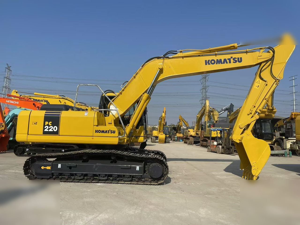 KOMATSU PC220-7 - Верижен багер: снимка 5 KOMATSU PC220-7 - Верижен багер: снимка 5