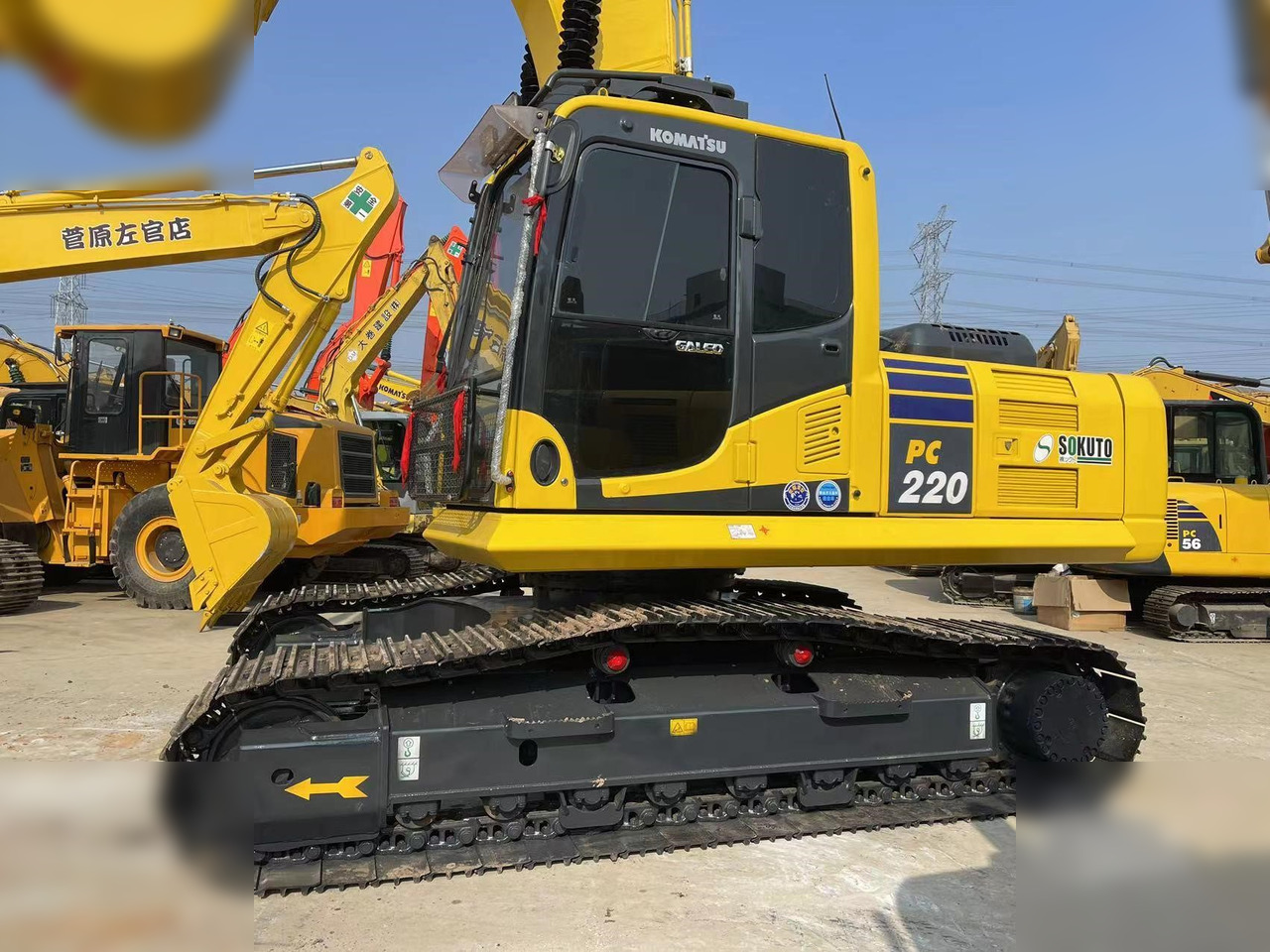 KOMATSU PC220-8 - Верижен багер: снимка 2 KOMATSU PC220-8 - Верижен багер: снимка 2