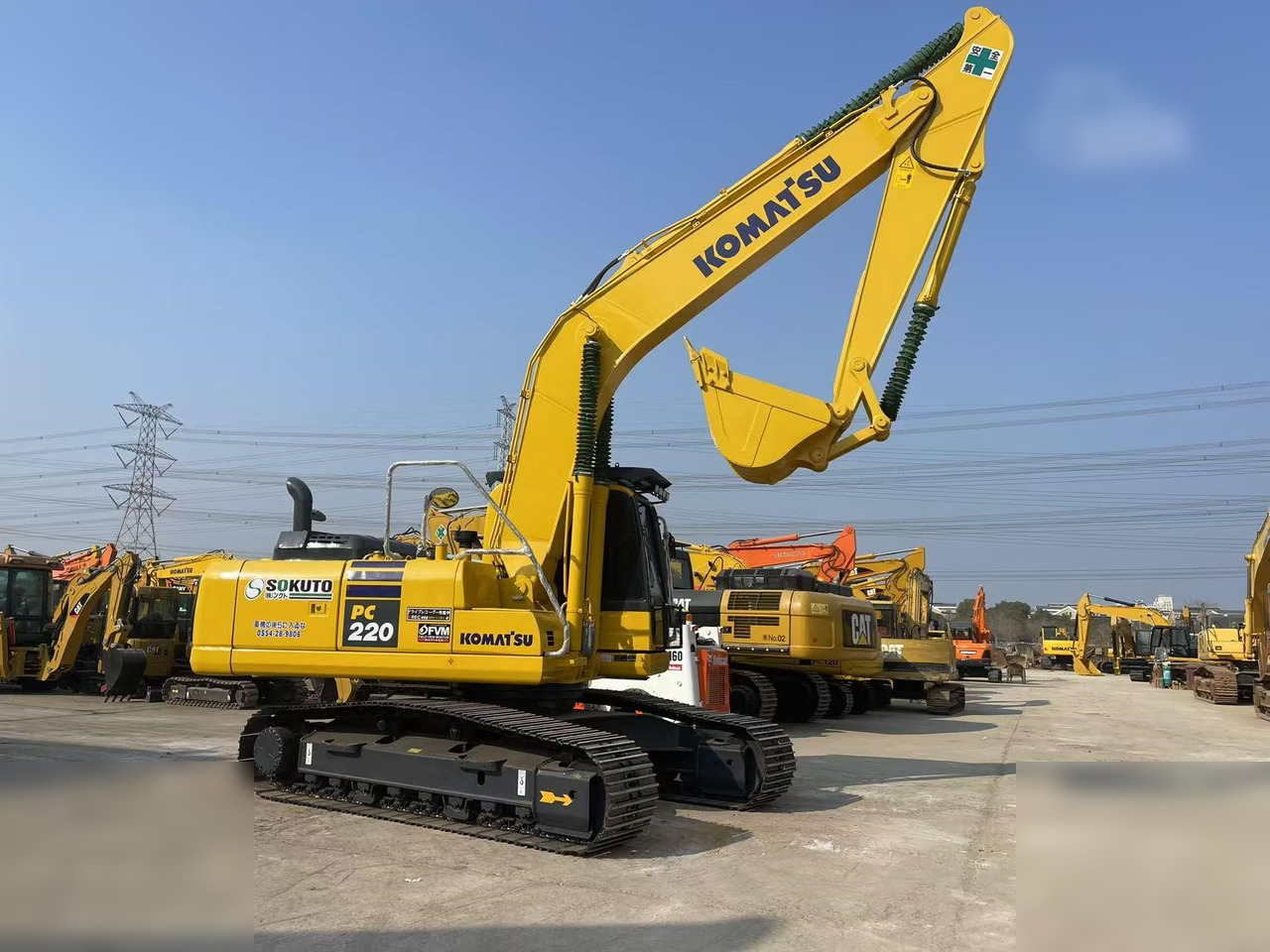 KOMATSU PC220-8 - Верижен багер: снимка 2 KOMATSU PC220-8 - Верижен багер: снимка 2