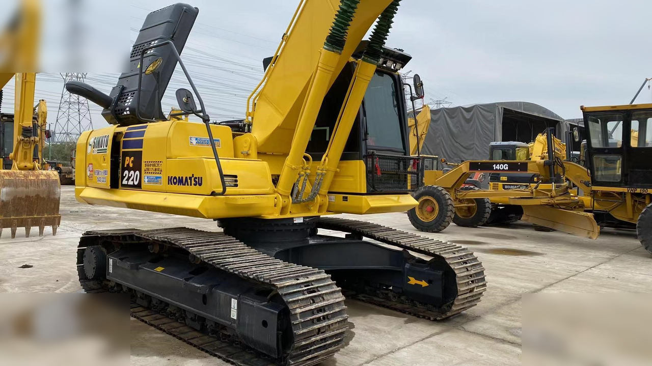 KOMATSU PC220-8 - Верижен багер: снимка 4 KOMATSU PC220-8 - Верижен багер: снимка 4