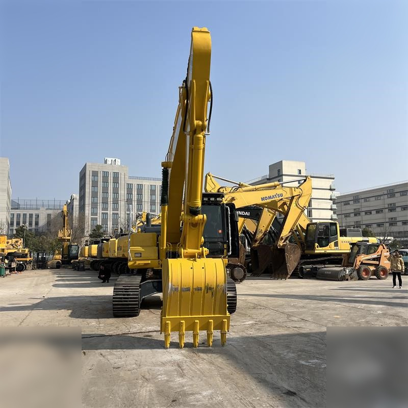 KOMATSU PC220-8 - Верижен багер: снимка 5 KOMATSU PC220-8 - Верижен багер: снимка 5