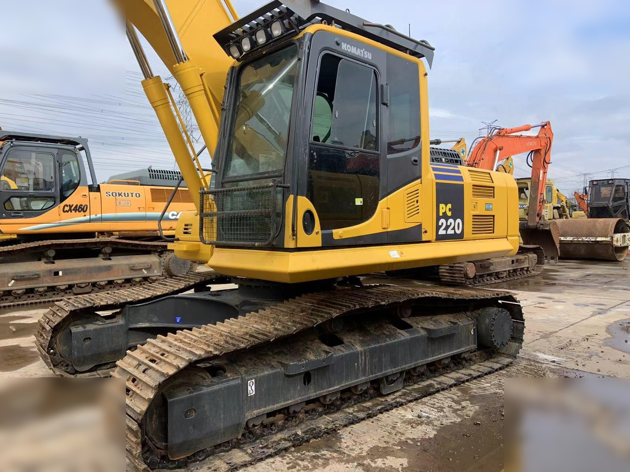 KOMATSU PC220-8 - Верижен багер: снимка 3 KOMATSU PC220-8 - Верижен багер: снимка 3
