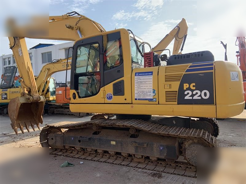 KOMATSU PC220-8N1 - Верижен багер: снимка 3 KOMATSU PC220-8N1 - Верижен багер: снимка 3