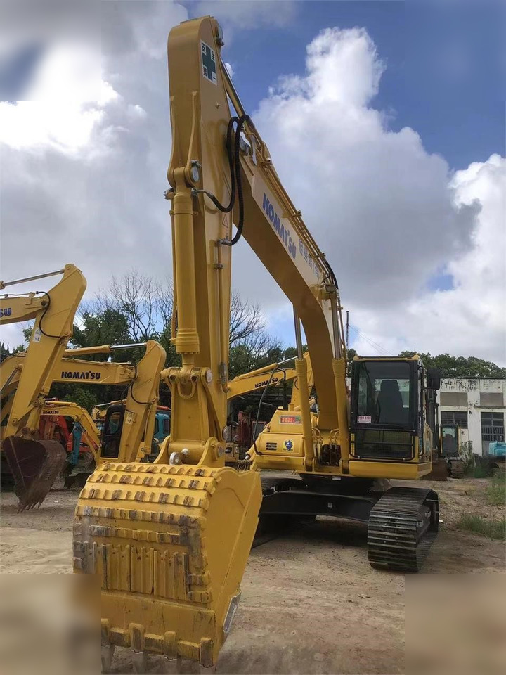 KOMATSU PC220-8N1 - Верижен багер: снимка 4 KOMATSU PC220-8N1 - Верижен багер: снимка 4