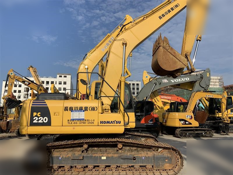 KOMATSU PC220-8N1 - Верижен багер: снимка 4 KOMATSU PC220-8N1 - Верижен багер: снимка 4