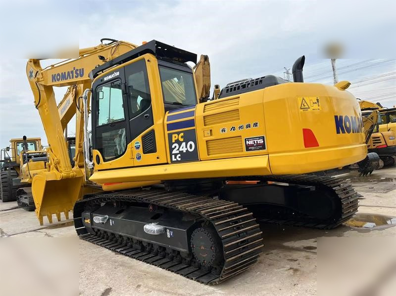 KOMATSU PC240 LC-8 - Верижен багер: снимка 2 KOMATSU PC240 LC-8 - Верижен багер: снимка 2