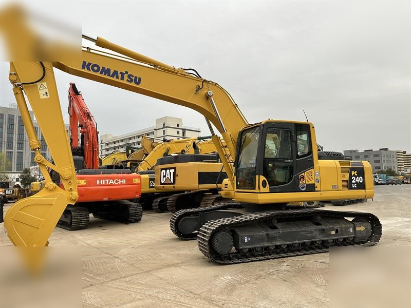 KOMATSU PC240 LC-8 - Верижен багер: снимка 4 KOMATSU PC240 LC-8 - Верижен багер: снимка 4