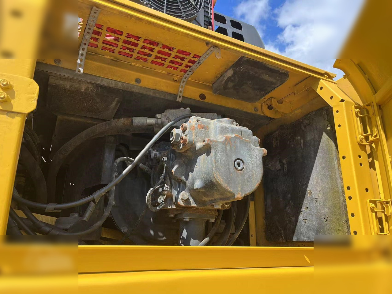 KOMATSU PC400-8R - Верижен багер: снимка 5 KOMATSU PC400-8R - Верижен багер: снимка 5