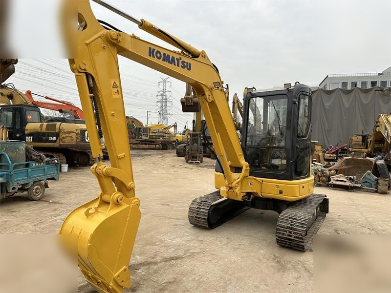 KOMATSU PC50MR-2 - Мини багер: снимка 5 KOMATSU PC50MR-2 - Мини багер: снимка 5