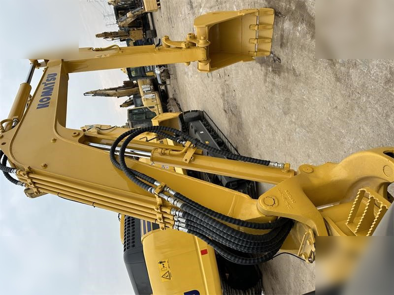 KOMATSU PC50MR-2 - Мини багер: снимка 4 KOMATSU PC50MR-2 - Мини багер: снимка 4