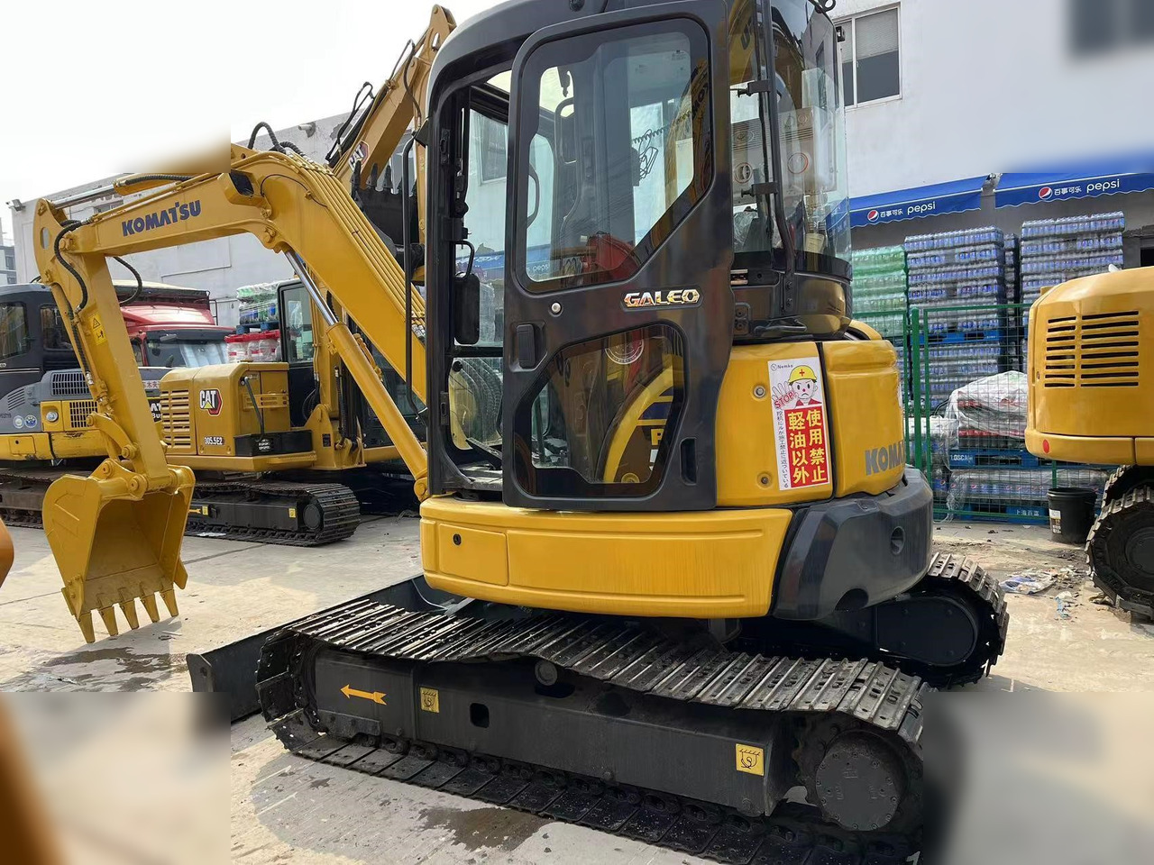 KOMATSU PC55MR-2 - Мини багер: снимка 3 KOMATSU PC55MR-2 - Мини багер: снимка 3