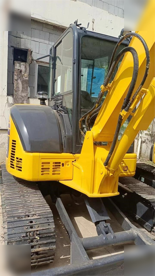 KOMATSU PC55MR-2 - Мини багер: снимка 2 KOMATSU PC55MR-2 - Мини багер: снимка 2