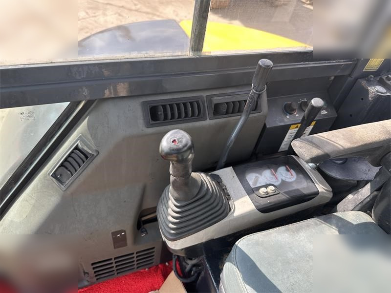KOMATSU PC55MR-2 - Мини багер: снимка 5 KOMATSU PC55MR-2 - Мини багер: снимка 5