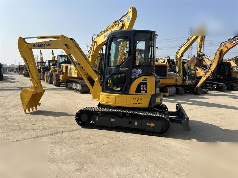 KOMATSU PC55MR-3 - Мини багер: снимка 1 KOMATSU PC55MR-3 - Мини багер: снимка 1