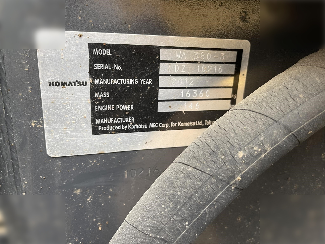 KOMATSU WA380-3 - Колесен товарач: снимка 4 KOMATSU WA380-3 - Колесен товарач: снимка 4
