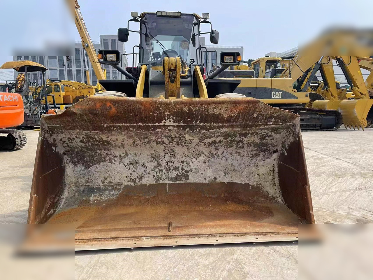 KOMATSU WA380Z-6 - Колесен товарач: снимка 4 KOMATSU WA380Z-6 - Колесен товарач: снимка 4