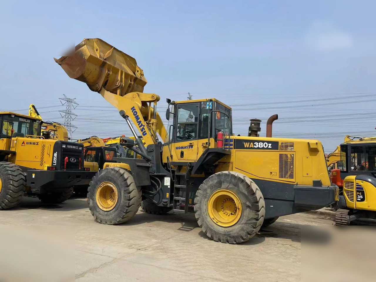 KOMATSU WA380Z-6 - Колесен товарач: снимка 2 KOMATSU WA380Z-6 - Колесен товарач: снимка 2