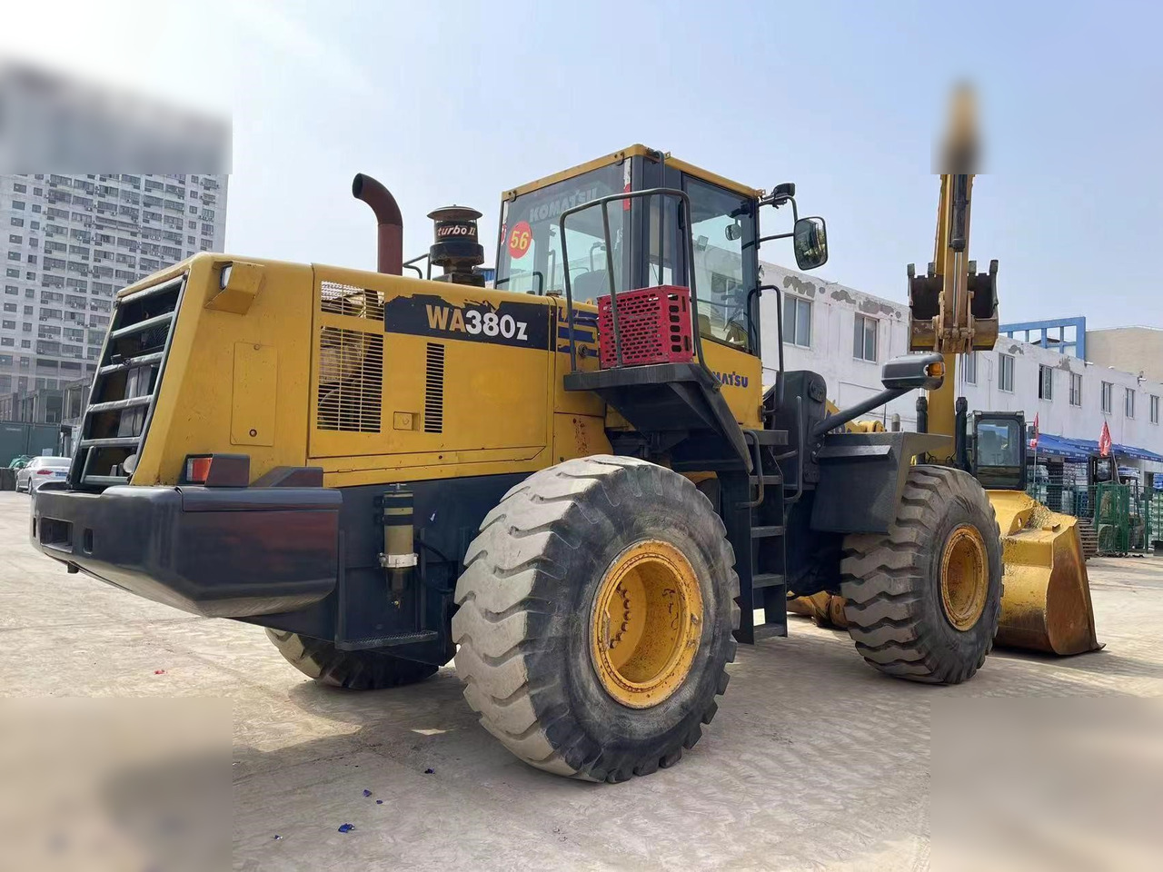 KOMATSU WA380Z-6 - Колесен товарач: снимка 4 KOMATSU WA380Z-6 - Колесен товарач: снимка 4