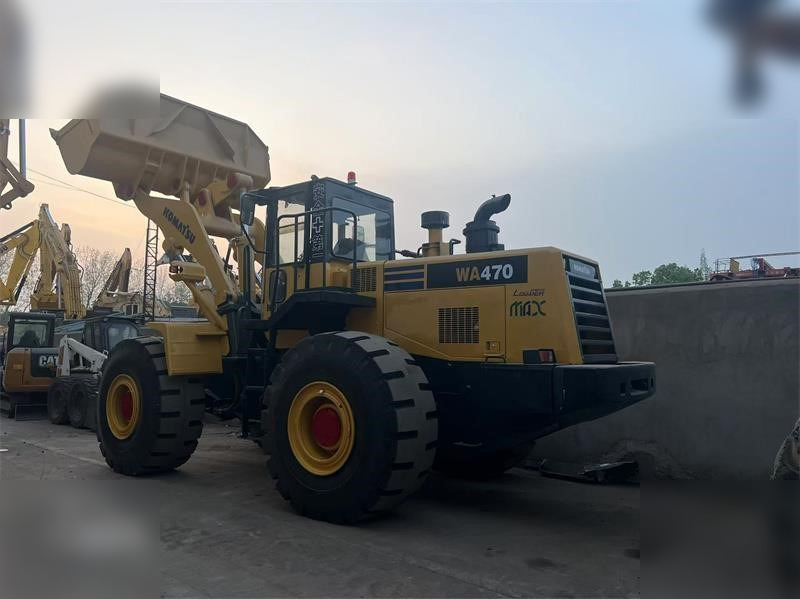 KOMATSU WA470-3 - Колесен товарач: снимка 2 KOMATSU WA470-3 - Колесен товарач: снимка 2