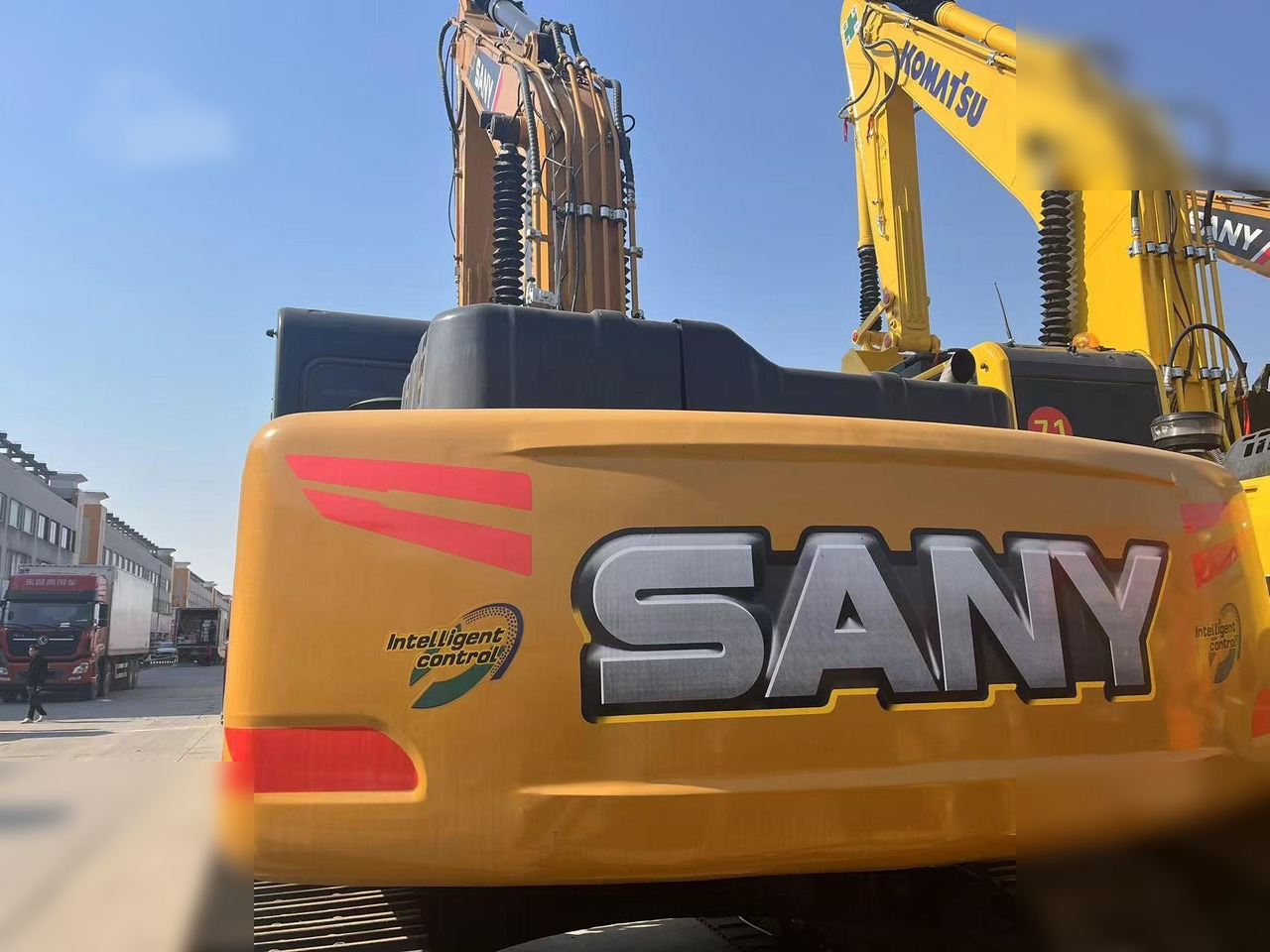 SANY SY215C - Верижен багер: снимка 2 SANY SY215C - Верижен багер: снимка 2