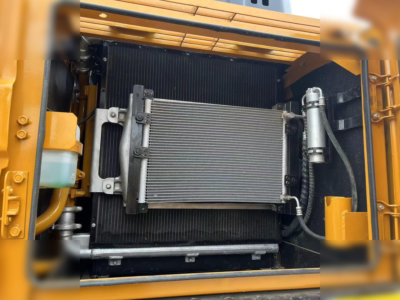 Верижен багер SANY SY215C PRO: снимка 7 Верижен багер SANY SY215C PRO: снимка 7