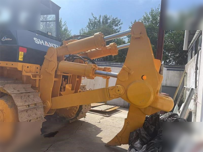 SHANTUI SD32 - Булдозер: снимка 3 SHANTUI SD32 - Булдозер: снимка 3