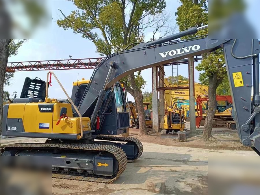VOLVO EC140DL - Верижен багер: снимка 4 VOLVO EC140DL - Верижен багер: снимка 4