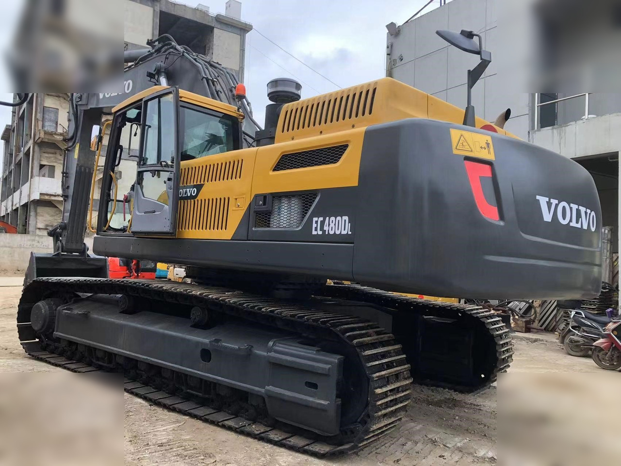 VOLVO EC480DL - Верижен багер: снимка 2 VOLVO EC480DL - Верижен багер: снимка 2
